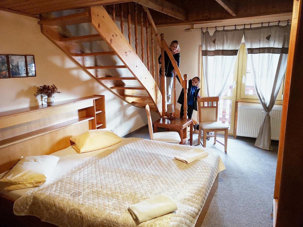 Bergzentrum Pam Jáchymov Zewnętrze zdjęcie
